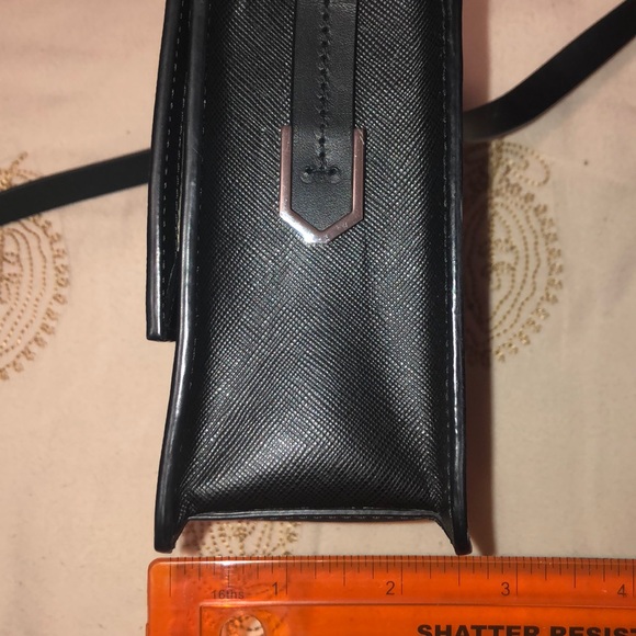 Designer Purse - Picture 7 of 7